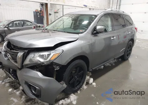 2019 Nissan Pathfinder Sv z USA, uszkodzony, nr VIN 5N1DR2MM9KC620701